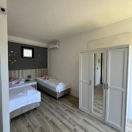 Residence Windsurf Domaso Exterior foto